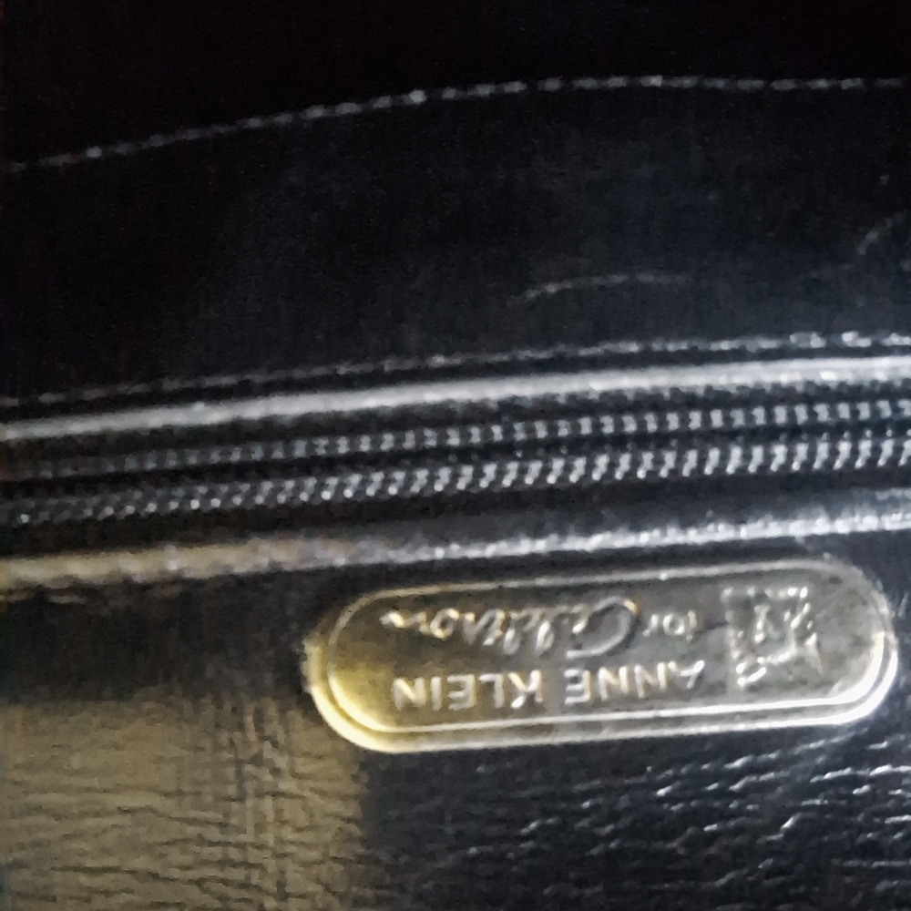 Anne Klein Black Textured Shoulder Bag - Picture 4 of 7